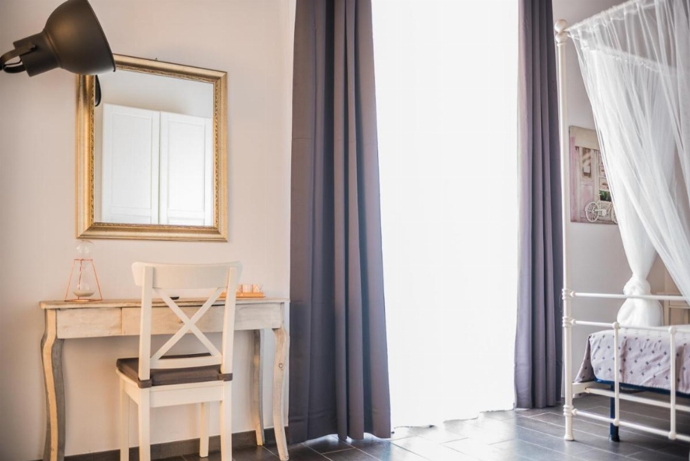 Room image 3
